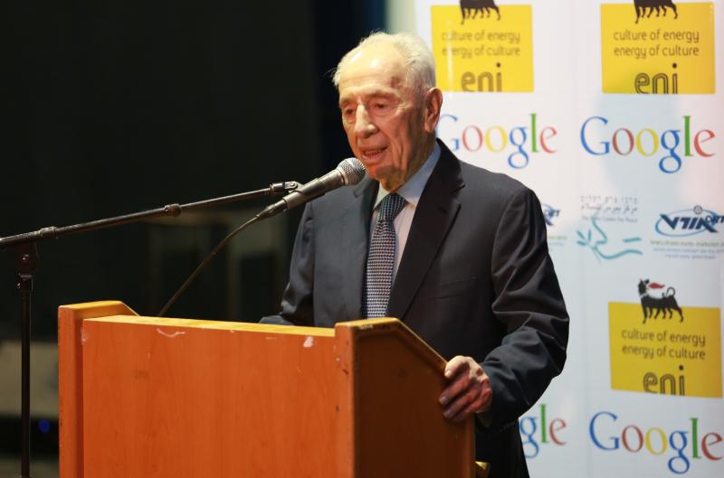 shimon peres google hangout